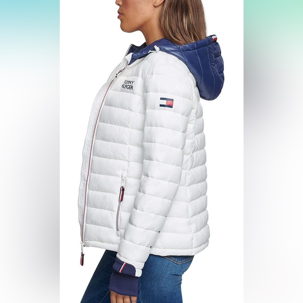 Lightweight Packable Puffer - image 2